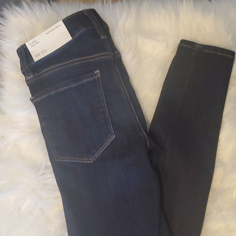 American Eagle Hi-Rise Jeggings